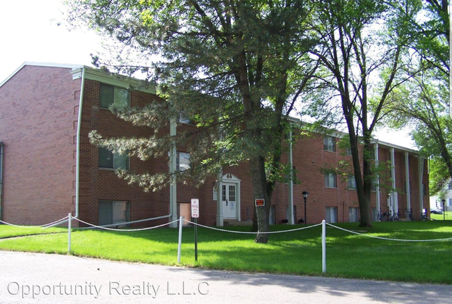 Foto del edificio - 417 27th St NE