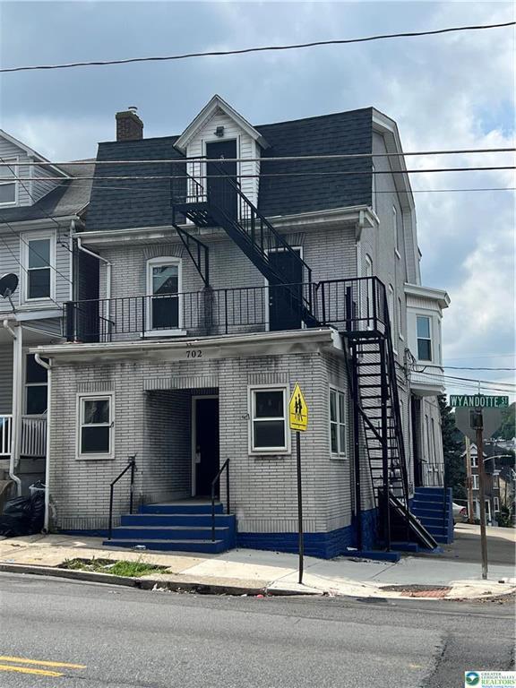 Foto principal - 702 Wyandotte St
