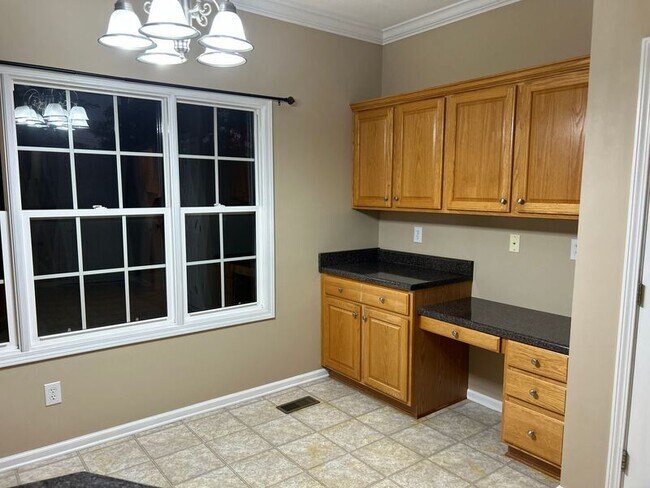 Building Photo - 5032 Gold Leaf Ln