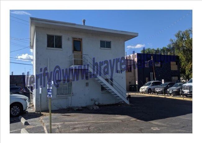 Building Photo - 615 White Ave