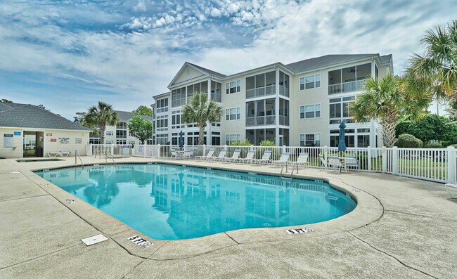 Building Photo - 901 W Port Dr