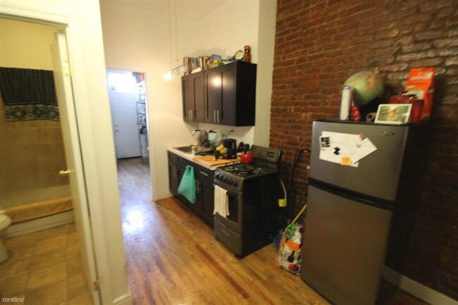 Foto del edificio - 2 br, 1 bath  - 1245 Willoughby Ave