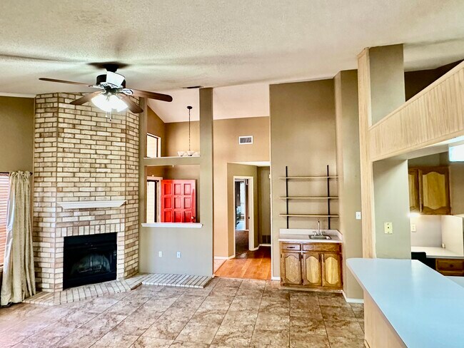 Foto del edificio - 4430 Winterberry Ln