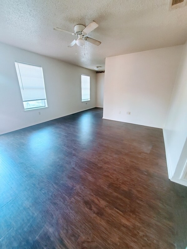 Building Photo - 501 Reed St