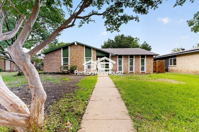 Foto del edificio - 1207 Creekwood Ct