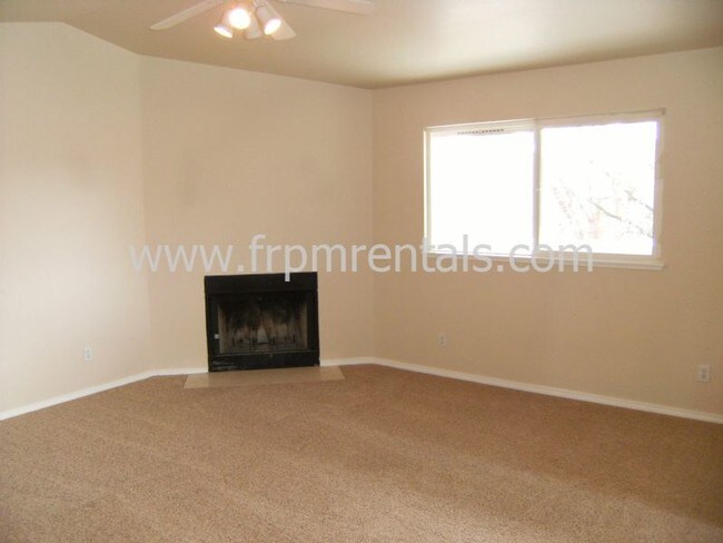 Foto del edificio - 5683 W Dorian Ln