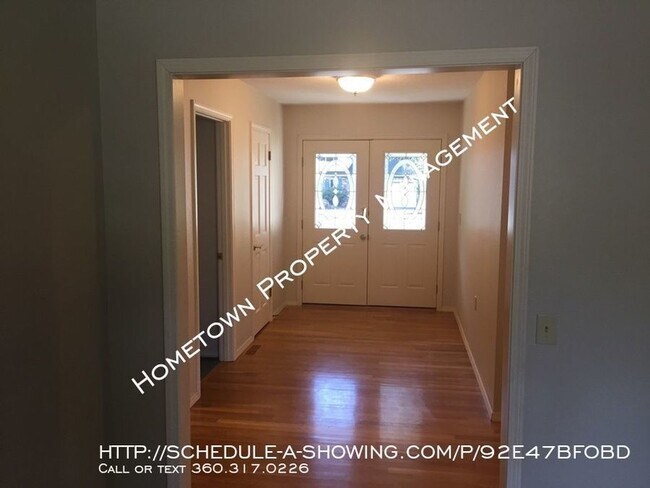 Building Photo - 3216 Centerwood Ct SE