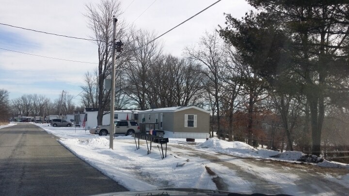 Primary Photo - 1106 Rim Rd