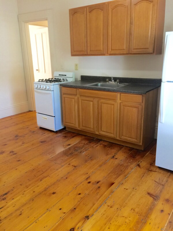 Foto principal - 45 Newcomb St