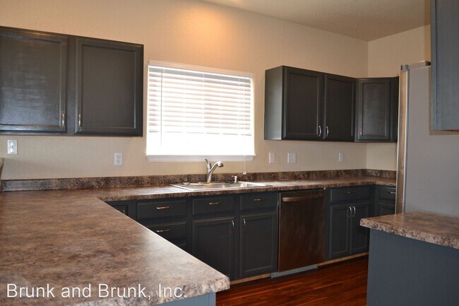 Building Photo - 4 br, 4 bath House - 10588 Deer Meadow Circle