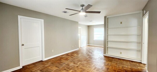 Foto del edificio - 113 Laurel St