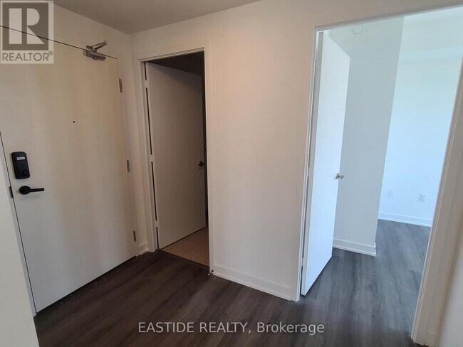 Photo du bâtiment - 3883 Quartz Rd