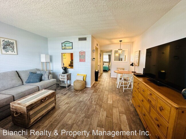 Foto del edificio - 1 br, 1 bath House - 9715 Harrell Avenue #29