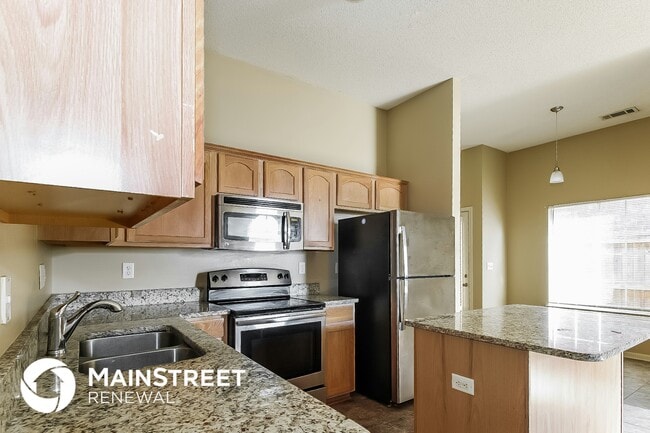 Building Photo - 1393 Marhill Cove