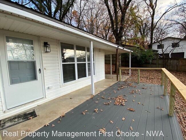 Building Photo - 3 br, 2 bath House - 1218 N Lewis Avenue
