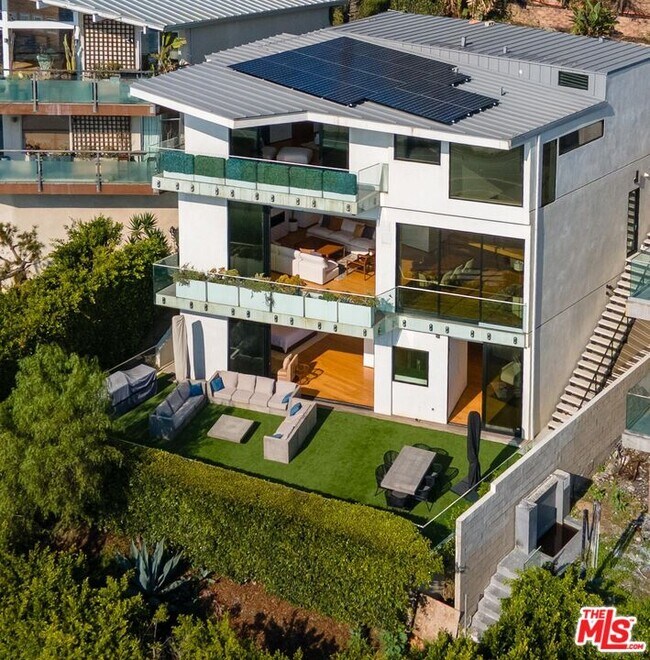 Foto del edificio - 17816 Porto Marina Way