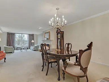 Building Photo - "Charming 2-Bed, 2-Bath Retreat in the Heart of Hinsdale – Spacious 2071 Sq Ft Haven!"