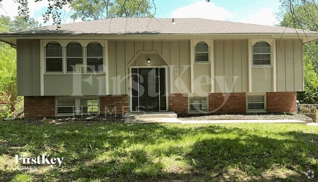 Building Photo - 9827 Drury Ave