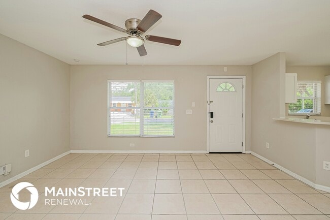 Foto del edificio - 2627 E Chelsea St