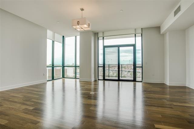 Building Photo - 5656 N Central Expy