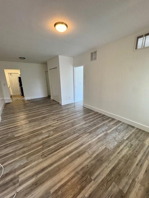 Foto del edificio - 7925 West Dr