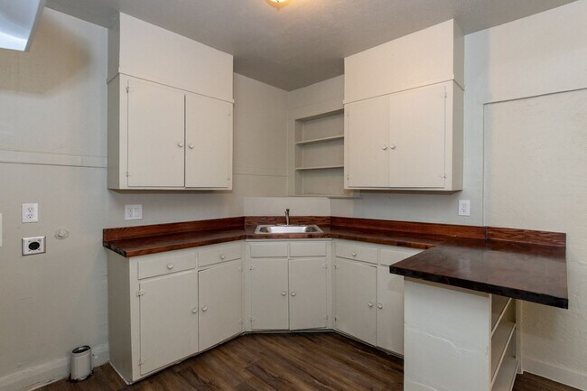 Foto del edificio - 1435 Magnolia St