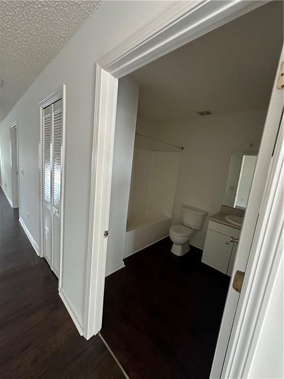 Foto del edificio - 115 Winter Chase Ln