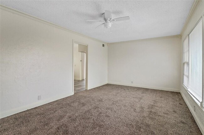 Foto del edificio - 2802 Materhorn Dr