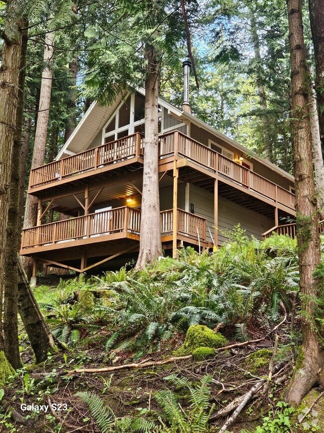 Building Photo - 249 Sudden Valley Dr