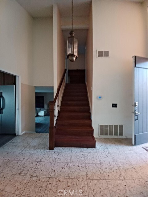 Foto del edificio - 2217 W Knox Ave