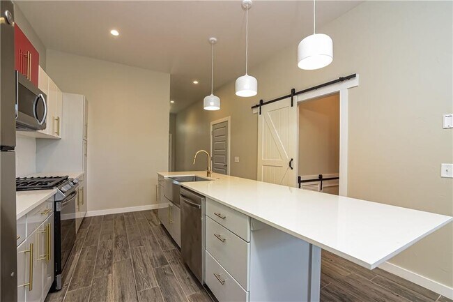 Building Photo - 11341 Paradise Out Ln