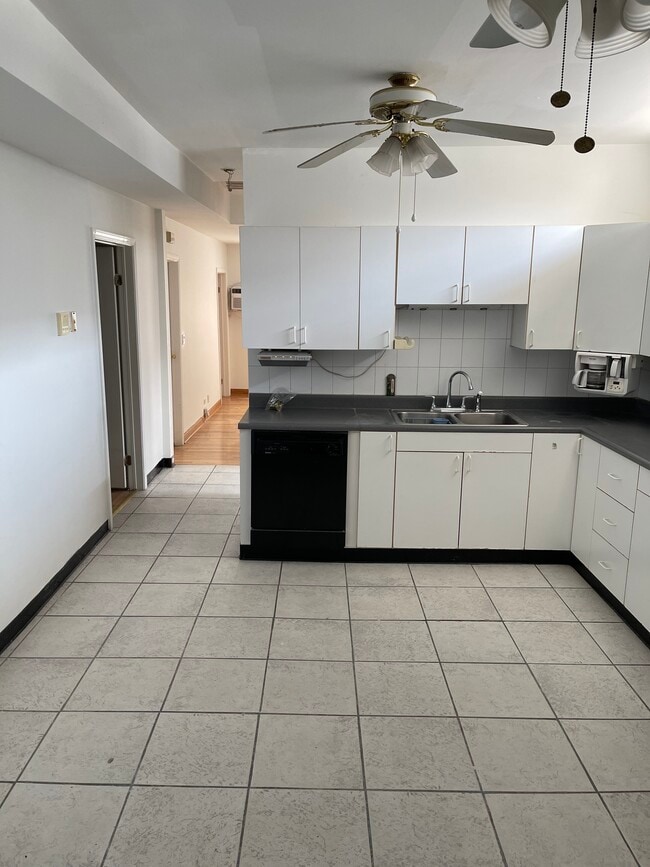 Foto del edificio - 3912 N Mozart St