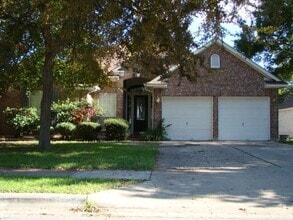 Building Photo - 19213 Sotogrande Dr