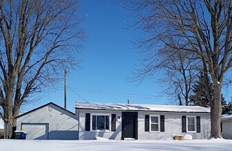 Building Photo - 5114 Kickapoo Dr