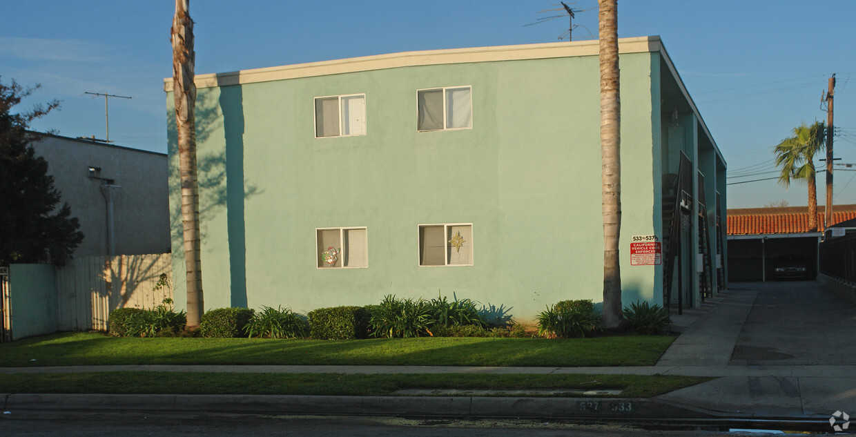 Building Photo - 533 S Eremland Dr