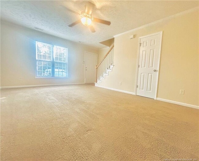 Foto del edificio - 3332 Kenmont Ln