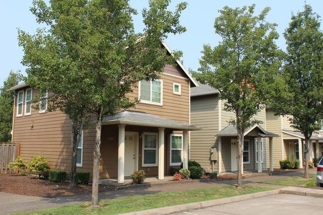 Building Photo - Ashcreek Commons