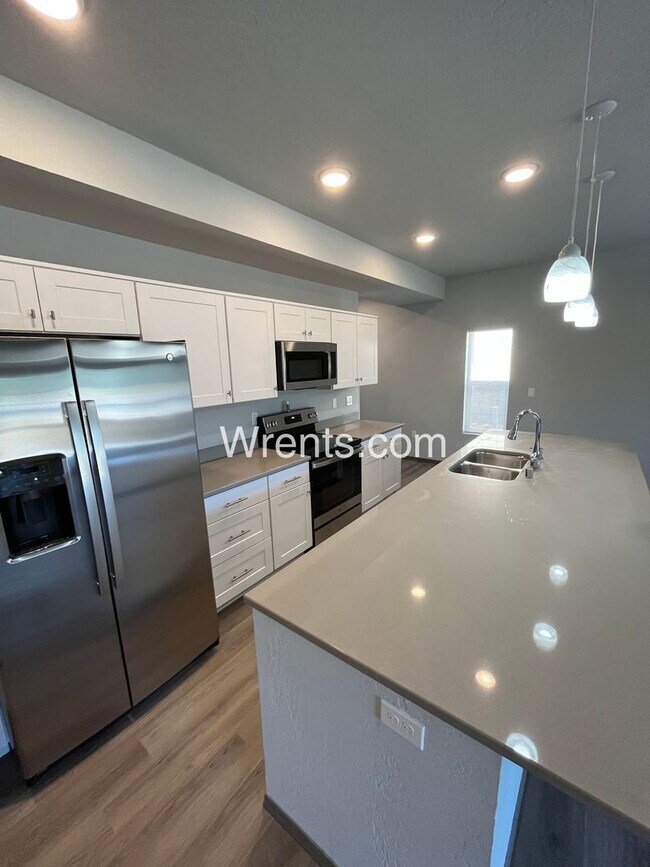 Foto del edificio - 1312-1314 E Farwell