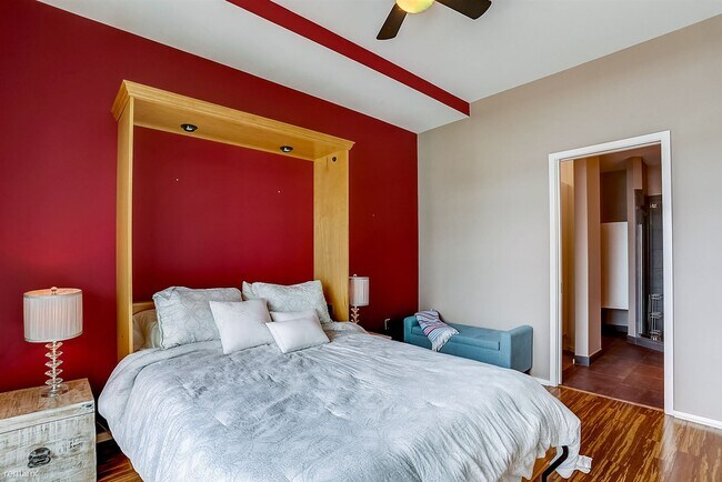 Building Photo - 2 br, 2 bath Condo - 700 12th Ave S Unit 509