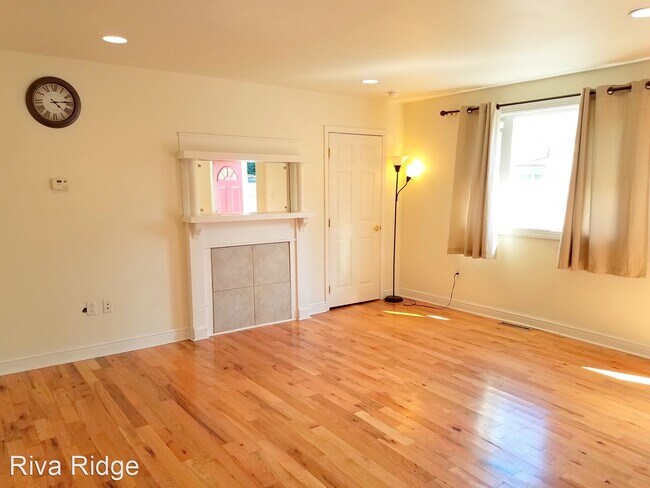 Building Photo - 3 br, 1 bath House - 3220 Edwards Way