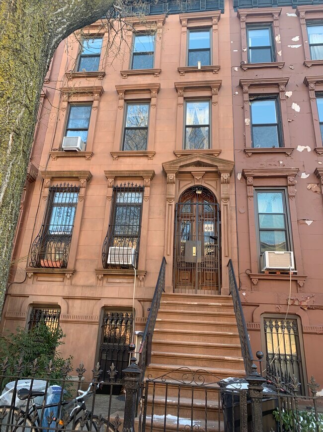 Building Photo - 430 Greene Ave