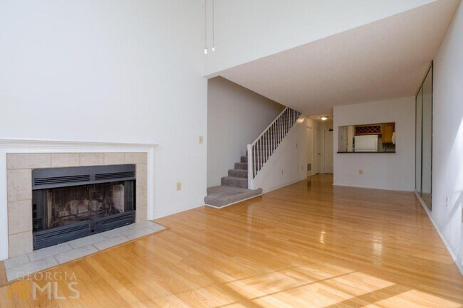 Foto del edificio - 3655 Habersham Rd NE