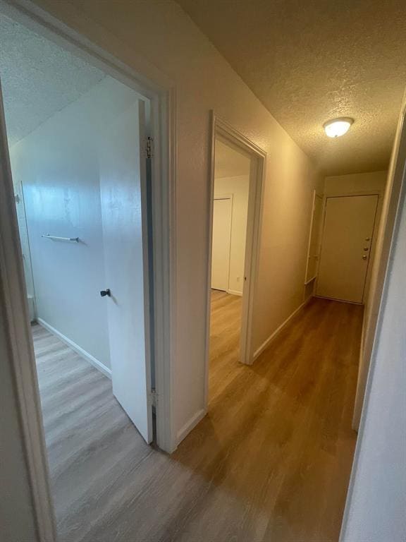 Building Photo - 9821 Briar Ridge Dr