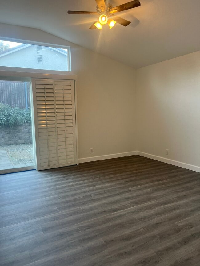 Building Photo - 15071 Cozumel Dr