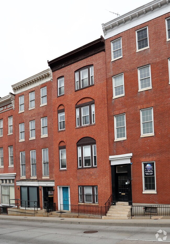 Foto del edificio - 112 W Mulberry St