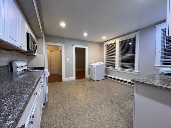 Foto del edificio - 29 Whitman St