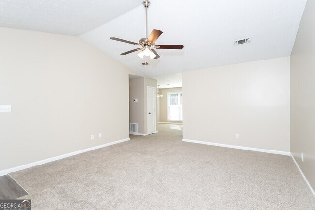 Building Photo - 730 Pullman Ln