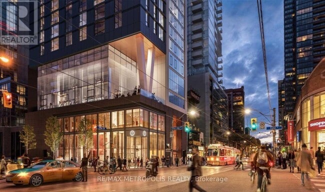 Building Photo - 357 King St W