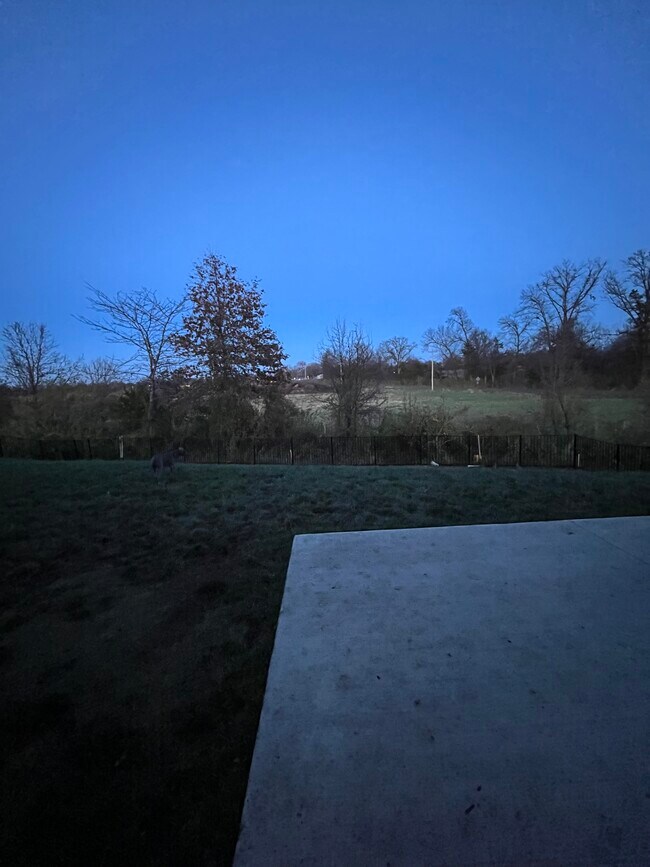 Foto del edificio - 2240 N Traveller Dr