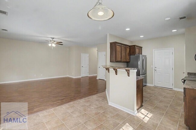 Foto del edificio - 1235 Peacock Trail